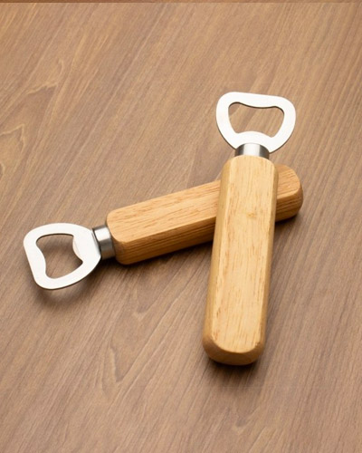 Abridor de Garrafa em Madeira Personalizado