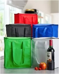 Bolsa Termica Personalizada 9 litros para Brinde 