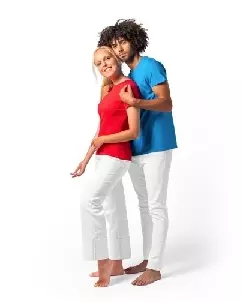 Camiseta Unissex de Corte Regular para Brindes