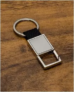 CHAVEIRO PROMOCIONAL DE METAL COM NYLON