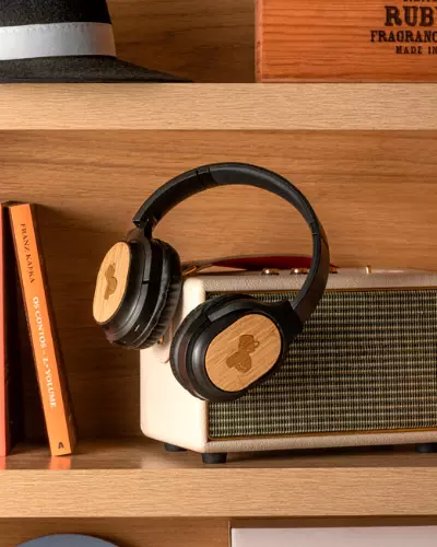 Fones de Ouvido em Bambu Personalizado