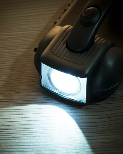 Jogo de Ferramentas com Lanterna Personalizado