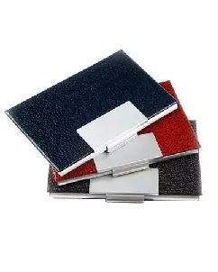 PORTA CARTÃO PERSONALIZADO EM COURO